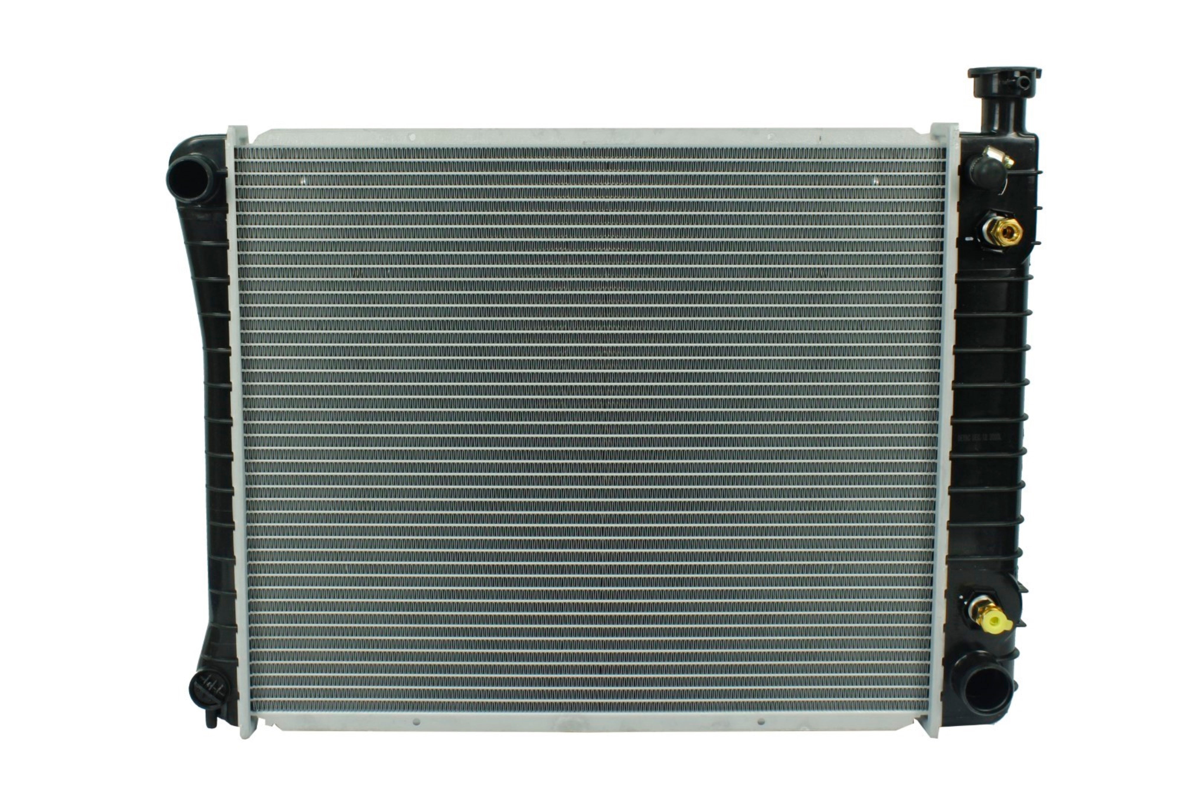 Radiador Automotriz GM Chevrolet C1500 Cheyenne Silverado,  Sierra T/A 88-93 32mm Tubo Soldado