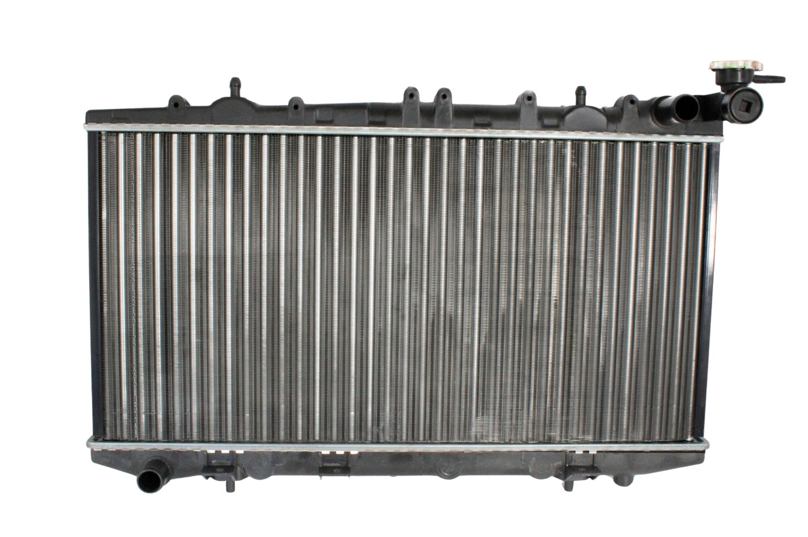 Radiador Automotríz Nissan NX Tsuru GS Austero Sentra Tsubame T/M 91-15 34mm Aluminio M