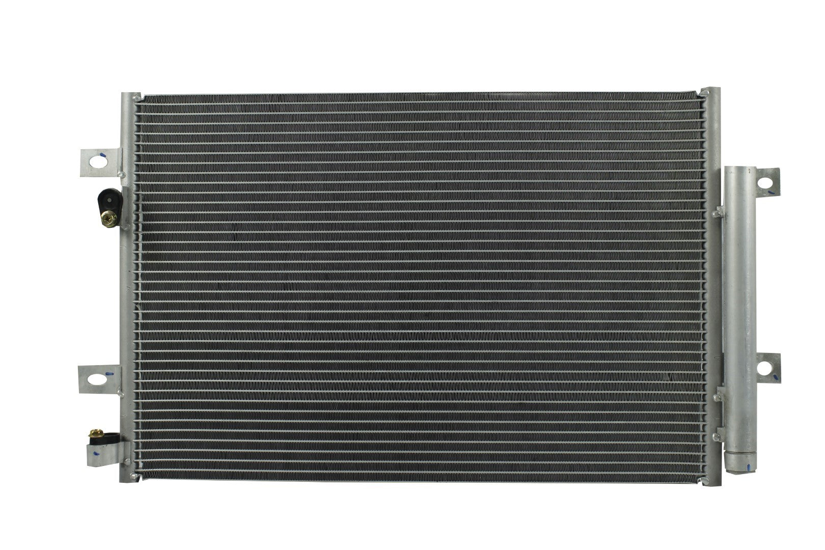 Condensador Automotriz Chevrolet Aveo 18-21