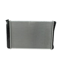 Radiador Automotriz GM Chevrolet Blazer C10, C20, Suburban, Silverado T/A 69-81 32mm Tubo Soldado