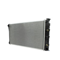 Radiador Automotriz GM Chevrolet Blazer C10, C20, Suburban, Silverado T/A 69-81 32mm Tubo Soldado
