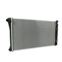 Radiador Automotriz GM Chevrolet Blazer C10, C20, Suburban, Silverado T/A 69-81 32mm Tubo Soldado