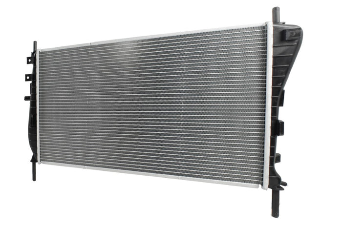 Radiador Automotriz Ford  Mondeo  T/A 01-07 26mm Tubo Soldado