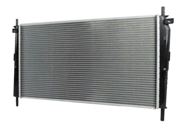 Radiador Automotriz Ford  Mondeo  T/A 01-07  26mm Tubo Soldado