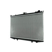 Radiador Automotriz Nissan  D-21 Pathfinder, Pickup T/A T/M 86-97 16mm Tubo Soldado