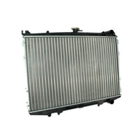 Radiador Automotríz Nissan D21 Pathfinder Pick Up T/M 86-97 23mm Aluminio M