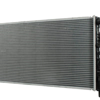 Radiador Automotriz GM Astra Zafira T/A 98-05 26mm Tubo Soldado