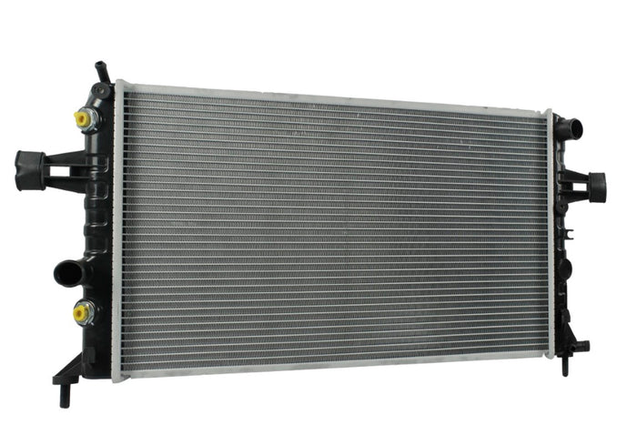 Radiador Automotriz GM Astra Zafira T/A 98-05 26mm Tubo Soldado