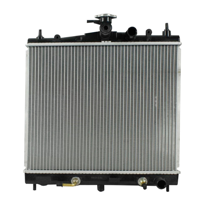 Radiador Automotriz Nissan  Micra K12  T/M 03-10  16mm Tubo Soldado