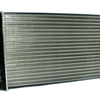 Radiador Automotríz Chevrolet Corsa Tornado T/M 00-11 23mm Aluminio M
