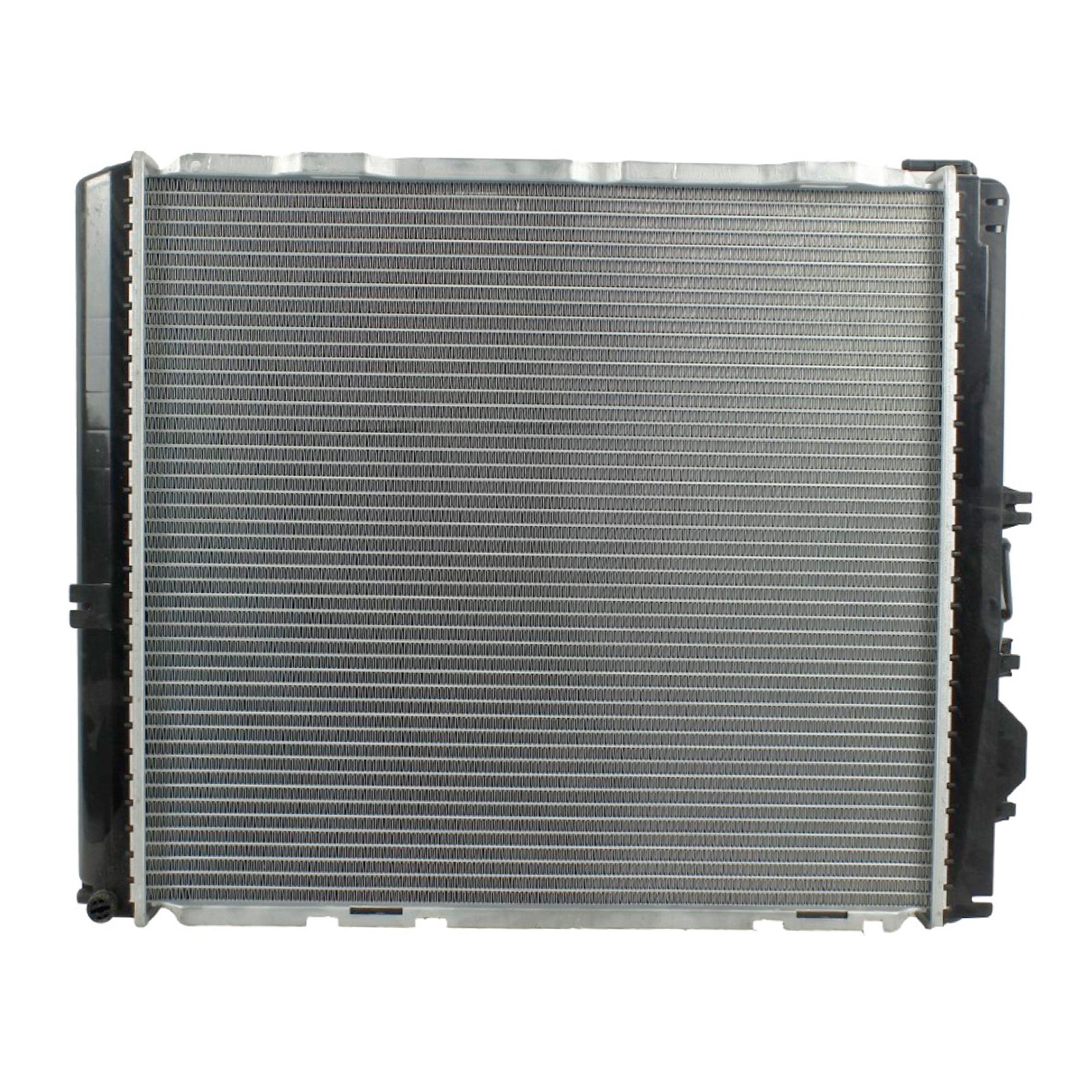 Radiador Automotriz Mercedes Benz  260E 33 CE, E 320 T/A 86-95 36mm Tubo Soldado