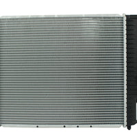 Radiador Automotriz BMW  525I 525IT T/A 93-95 32mm Tubo Soldado