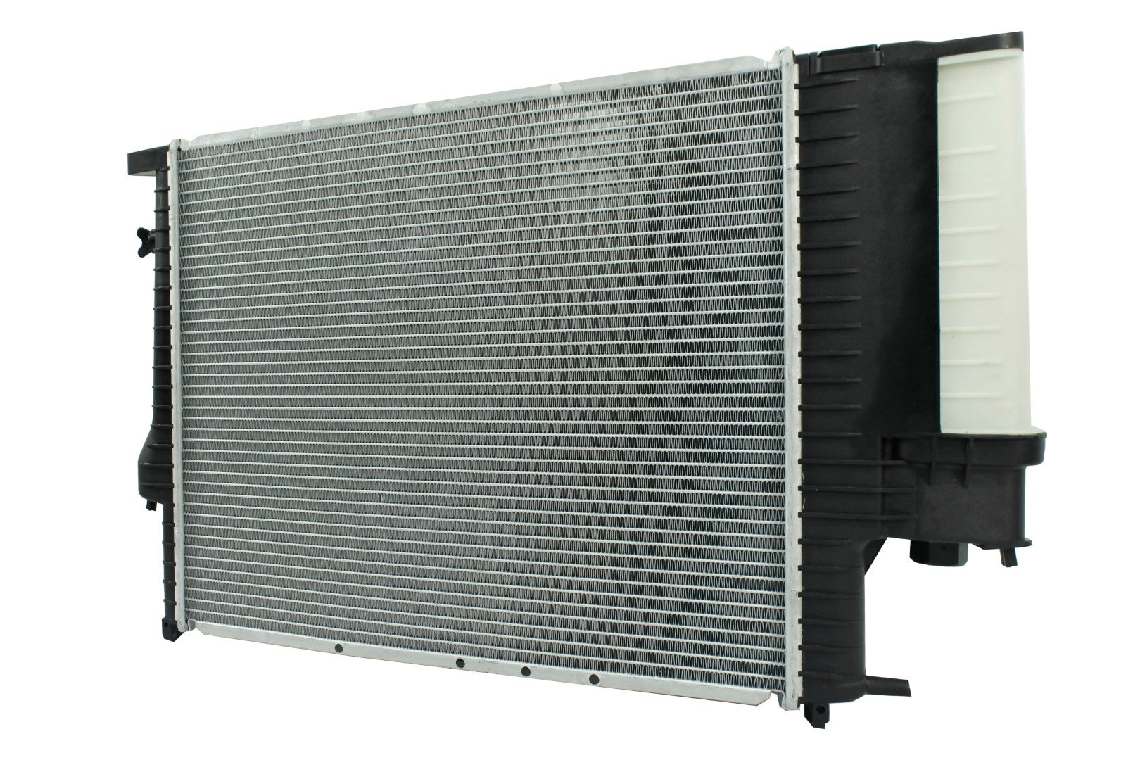 Radiador Automotriz BMW  525I 525IT T/A 93-95 32mm Tubo Soldado