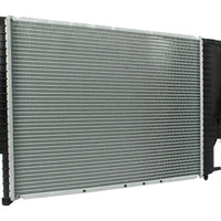 Radiador Automotriz BMW  525I 525IT T/A 93-95 32mm Tubo Soldado