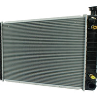 Radiador Automotriz GM Chevrolet C1500 Cheyenne Silverado,  Sierra T/A 88-93 32mm Tubo Soldado