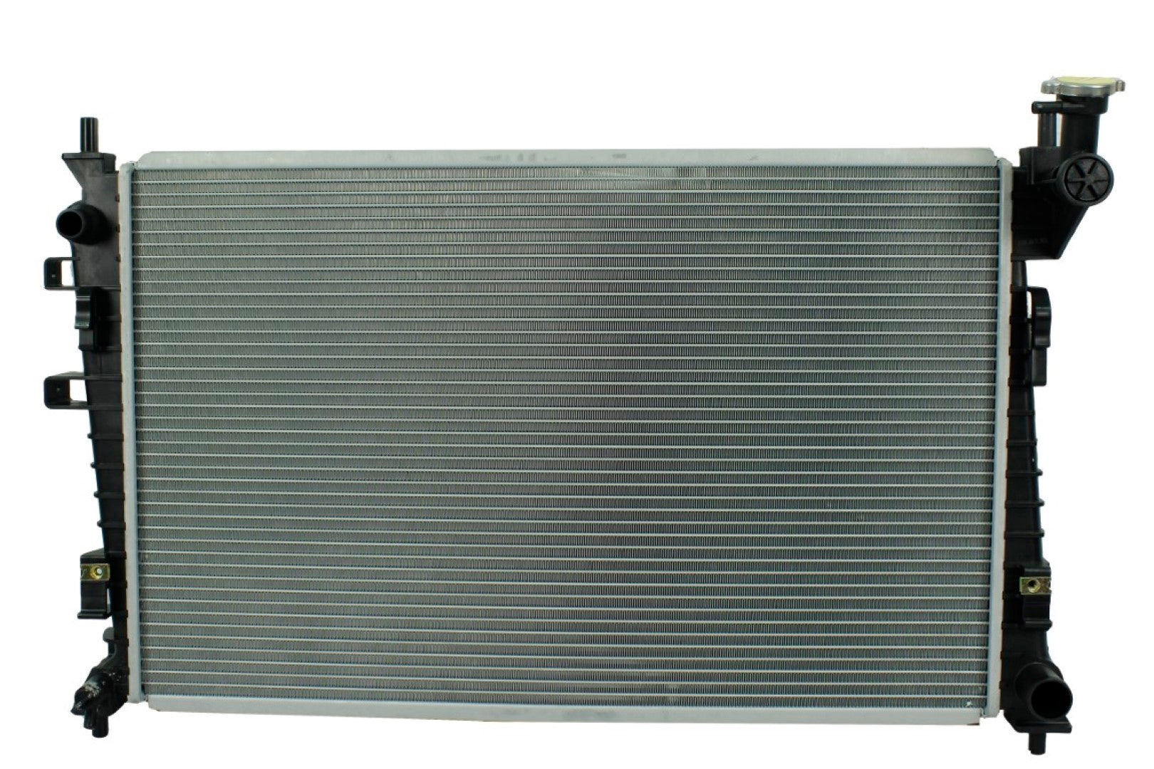 Radiador Automotriz Ford  Focus Ambiente, Sport, ST T/A T/M 08-11 16mm Tubo Soldado
