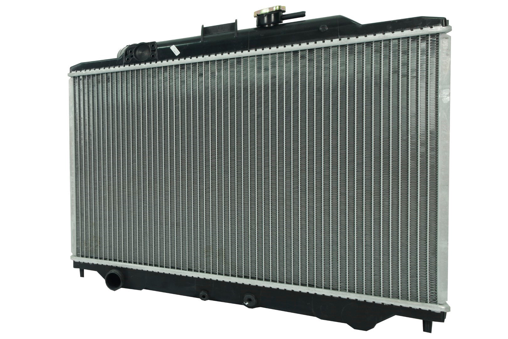 Radiador Automotriz Nissan Urban 02-08 32mm Tubo Soldado T/M
