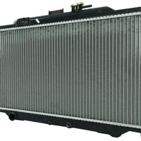 Radiador Automotriz Nissan Urban 02-08 32mm Tubo Soldado T/M