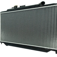 Radiador Automotriz Nissan Urban 02-08 32mm Tubo Soldado T/M