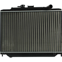 Radiador Automotríz Urvan T/M 02-08 34mm Aluminio M