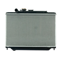 Radiador Automotriz Nissan  Urban  T/M 09 26mm  Tubo Soldado