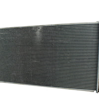 Radiador Automotriz GM Chevrolet Express 2500 3500, 3500, Savana T/A 96-02  56mm Tubo Soldado