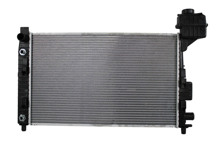 Radiador Automotriz Mercedes Benz Clase A W168 97-04 26mm Tubo Soldado T/A
