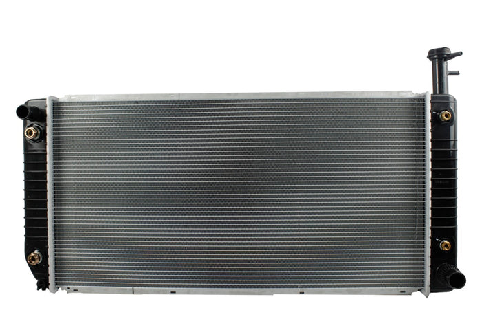 Radiador Automotriz GM Express 2500 3500, Savana 2500 3500 4500 T/A 04-15 26mm Tubo Soldado