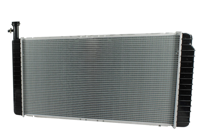 Radiador Automotriz GM  Express 1500 2500, Savana 1500, 2500 T/A 04-14  26mm Tubo Soldado