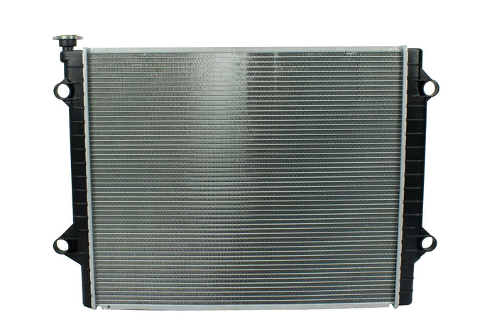 Radiador Automotriz Toyota  Tacoma Prerunner, SR5, Sport T/A 05-15  26mm Tubo Soldado