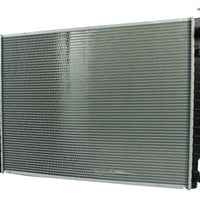 Radiador Automotriz Toyota  Tacoma Prerunner, SR5, Sport T/A 05-15  26mm Tubo Soldado