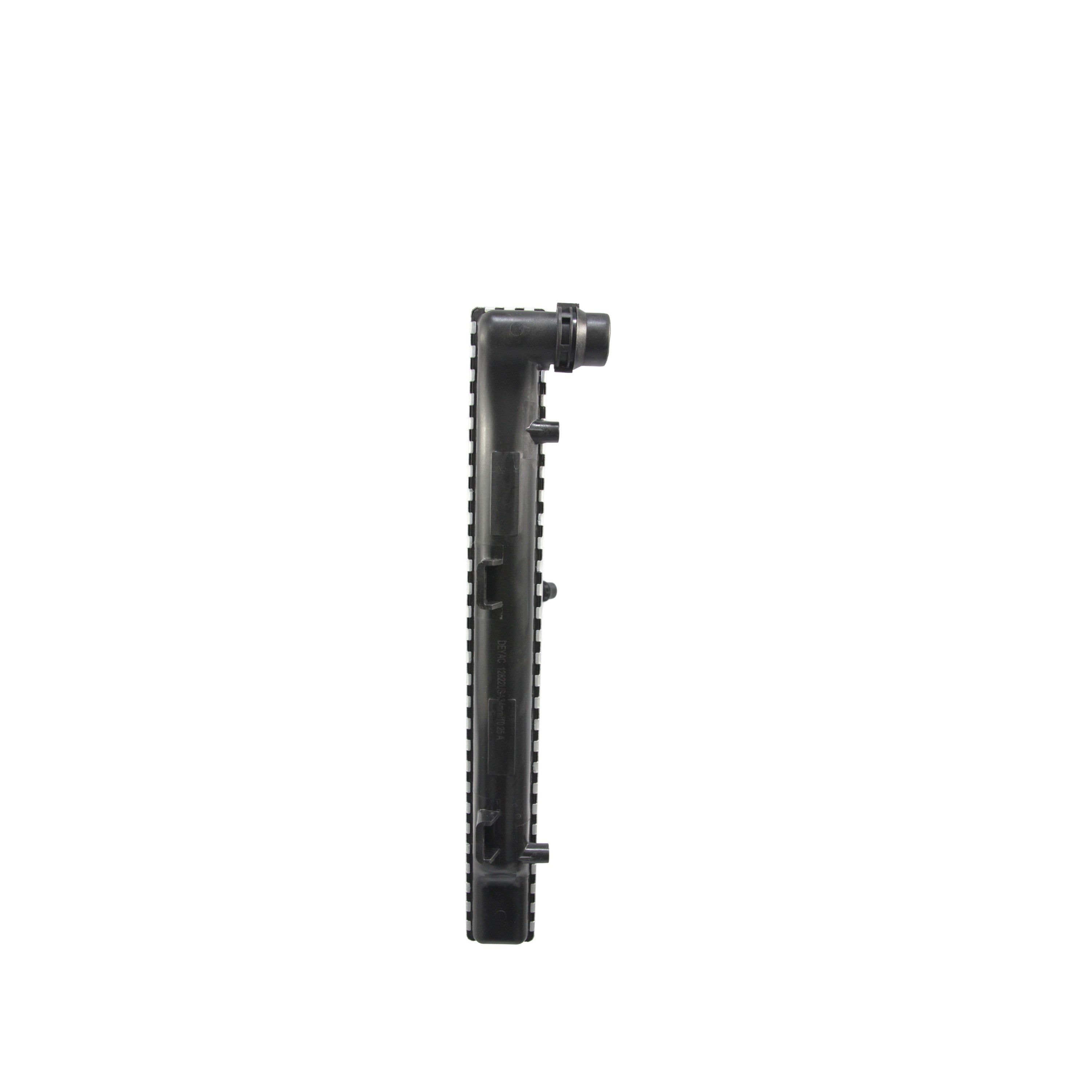 Radiador Automotriz Audi A3 Q3, A6, Altea, Leon, Toledo, Beetle, Bora, EOS, Golf, Jetta, Passat T/E 04-15 34mm Aluminio M