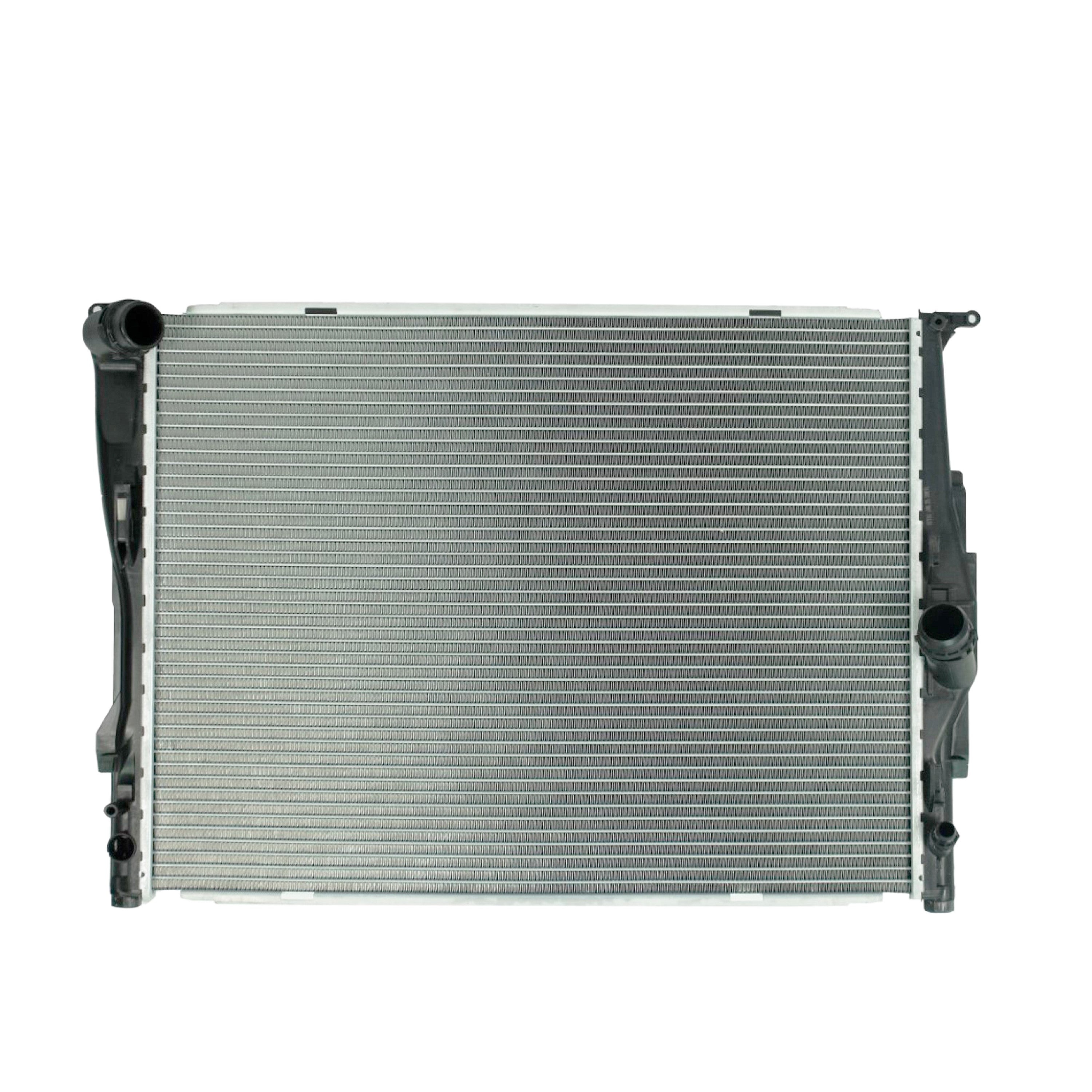 Radiador Automotriz BMW  128i 125i, 325, 328i, 330i, 130i, 135i, Z4, 325Ci, 325i, 328xi, 330Ci, 135i T/M 06-13  32mm Tubo Soldado