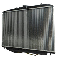 Radiador Automotriz Chevrolet  Trooper limited SLX base T/A 92-02 26mm Tubo Soldado