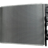 Radiador Automotriz Ford  F-250 F-350, F-450, F-550, Super Duty, F-53  T/A 08-15 26mm Tubo Soldado