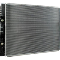 Radiador Automotriz Ford  F-250 F-350, F-450, F-550, Super Duty, F-53  T/A 08-15 26mm Tubo Soldado