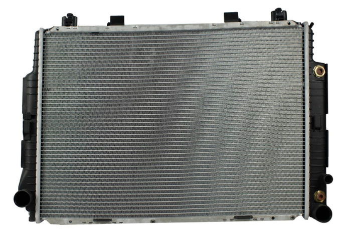 Radiador Automotriz Mercedes Benz 500, 400 CL500 S420, S500 T/A 92-99 36mm Tubo Soldado