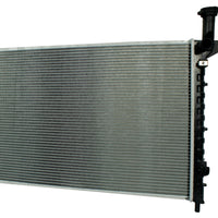 Radiador Automotriz GMC Chevrolet, Buick, Saturn Acadia Travers, Enclave Outlook T/A 07-14 32mm Tubo Soldado