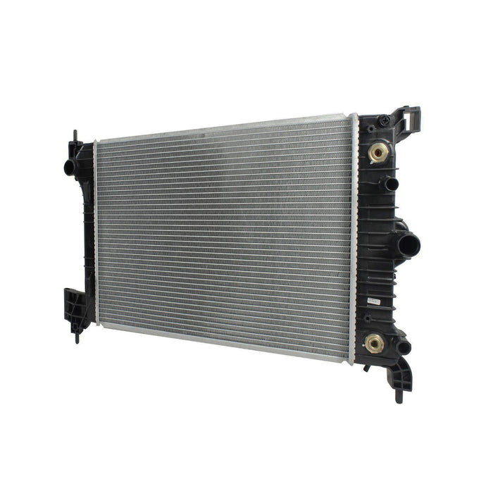 Radiador Automotriz GM Chevrolet SO Trax T/A T/M 12-15 16mm Tubo Soldado
