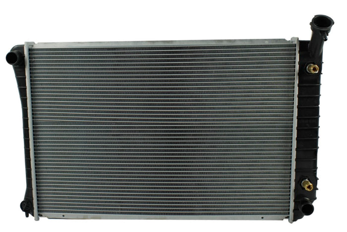 Radiador Automotriz Buick Oldsmobile Century Cutlas eurisport T/A 92-96 32mm Tubo Soldado