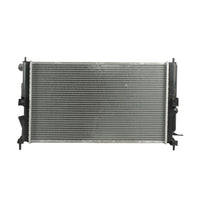 Radiador Automotriz GM Chevrolet Vectra T/A 95-05 26mm Tubo Soldado