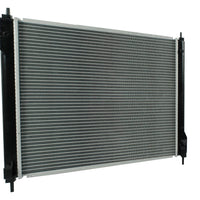 Radiador Automotriz Nissan Juke Advance Exclusive, Midnight T/A T/M 11-16 26mm Tubo Soldado