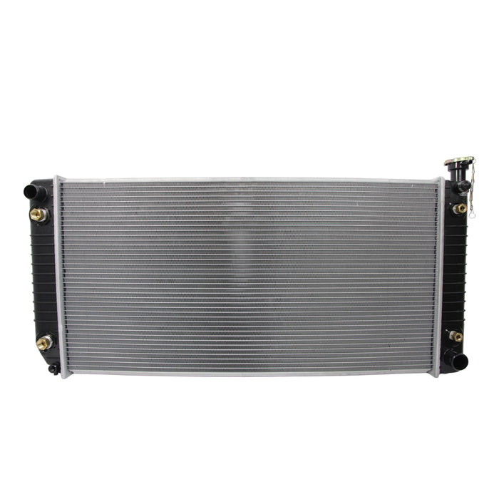 Radiador Automotriz Cadillac Chevrolet Escalade Blazer, Silverado Sport, C4500, 2500, Chetenne, Custum T/A 99-00 32mm Tubo Soldado