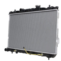 Radiador Automotriz Hyundai Elantra Tiburon T/A 01-08 16mm Tubo Soldado