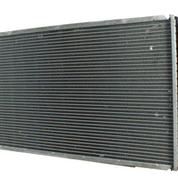 Radiador Automotriz BMW  M3 base  T/M 01-06 40mm Tubo Soldado