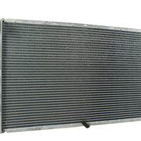 Radiador Automotriz BMW  M3 base  T/M 01-06 40mm Tubo Soldado