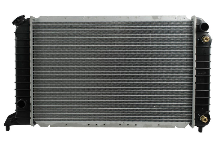 Radiador Automotriz GM Isuzu Luv base S10 base, Sonoma,Hombre T/A 94-05 16mm Tubo Soldado