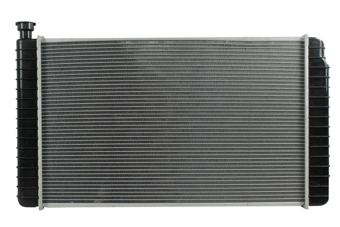 Radiador Automotriz GM  PICK-UP Silverado T/A 88-97 32mm Tubo Soldado