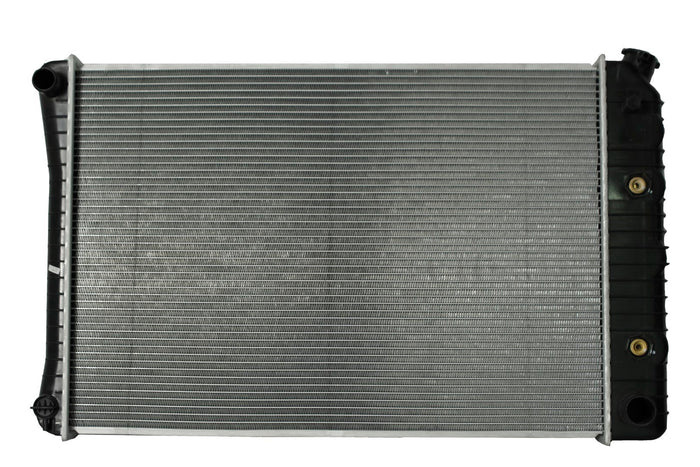 Radiador Automotriz GM GMC Suburban Silverado, C10,C20,C30 Cheyenne,C1500,C2500,C3500 T/A 81-90 32mm Tubo Soldado