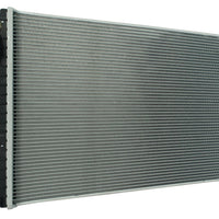 Radiador Automotriz Jaguar XF, XJR  T/A 02-10 26mm Tubo Soldado